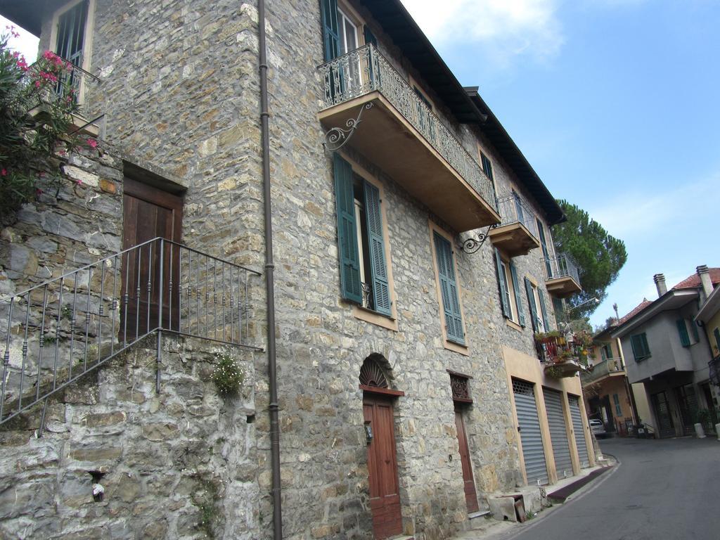 La Felice Casa Di Nonno Battistino Apricale Quarto foto